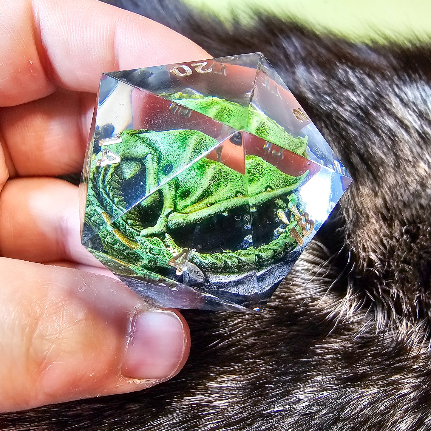 Sleeping Dragon 40mm Diorama Chonk