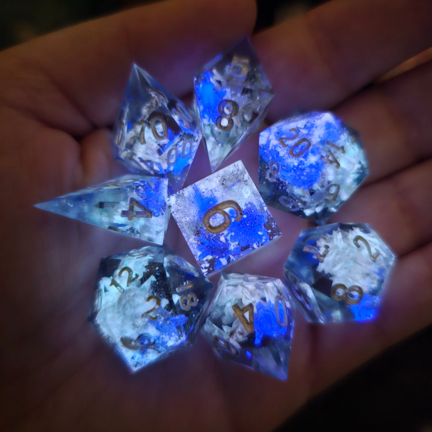 Moonlit 8 piece dice set