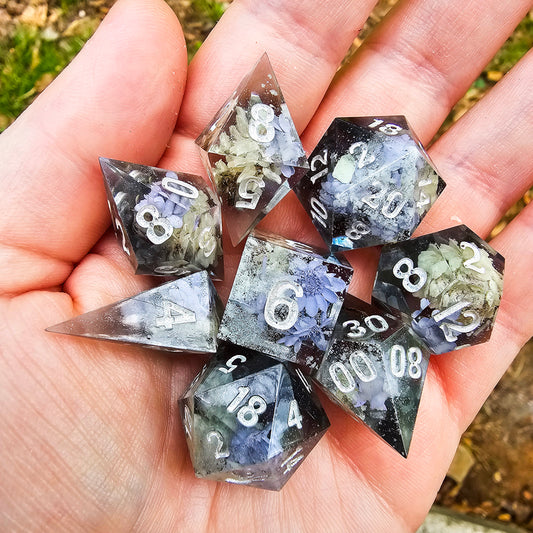 Moonlit 8 piece dice set