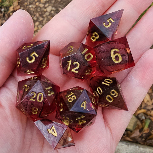 Blade of the Frontiers 8 piece dice set