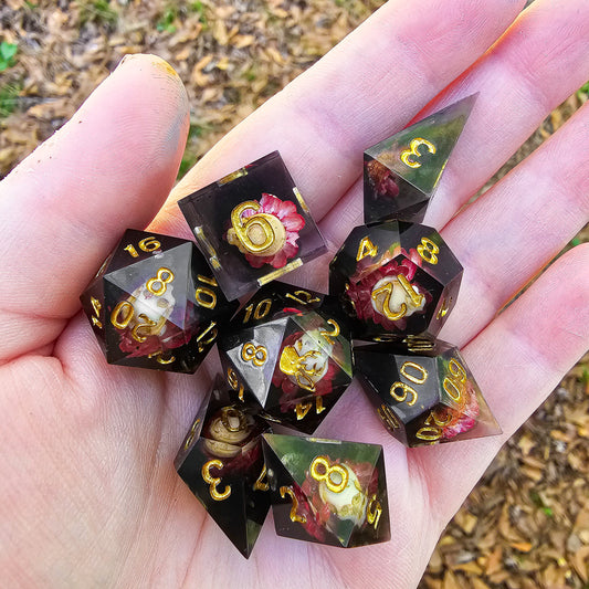 Nightshade 8 piece dice set