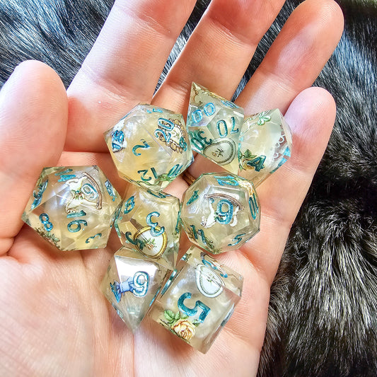 Antique Shop 8 piece dice set