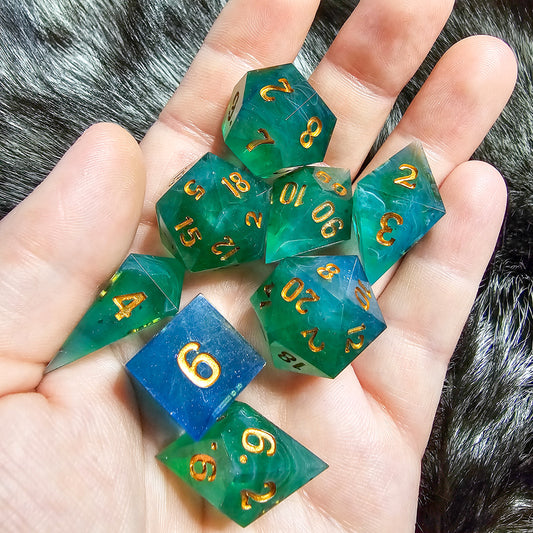 Lily Pond 8 piece dice set