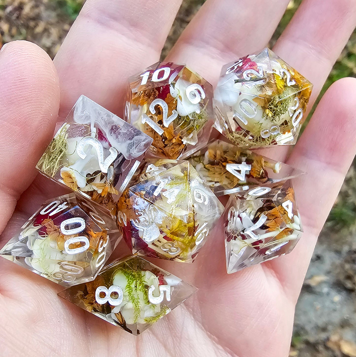 Séance 8 piece dice set