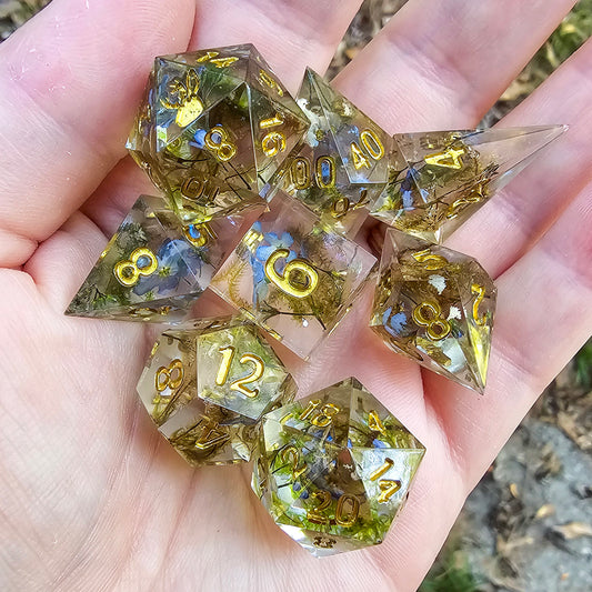 Sunlit Wetlands 8 piece dice set