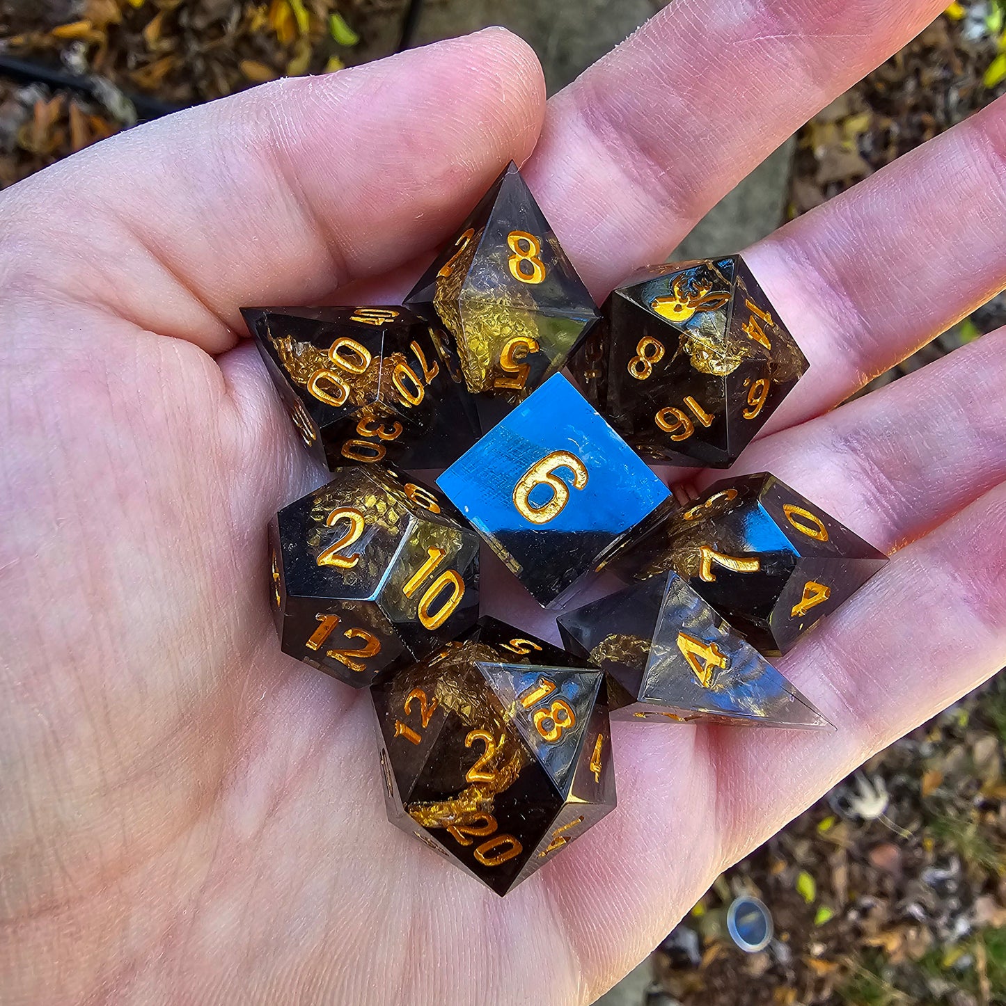 Draconic 8 piece dice set